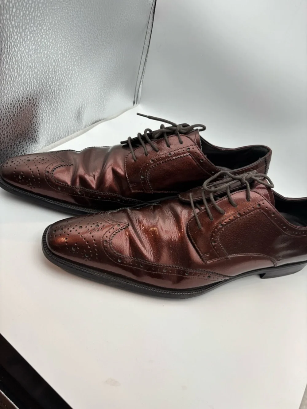 Dolce Gabbana Men's Burgundy Leather Wingtip Dress Shoes size 9